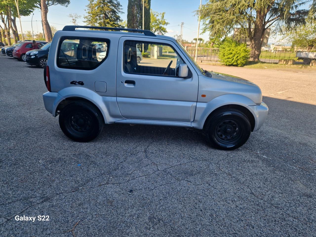 Suzuki Jimny 1.3i 16V cat 4WD JLX