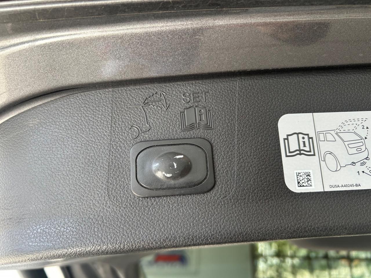 Ford Kuga 1.5 TDCI 120 CV S&S 2WD Powershift Titanium