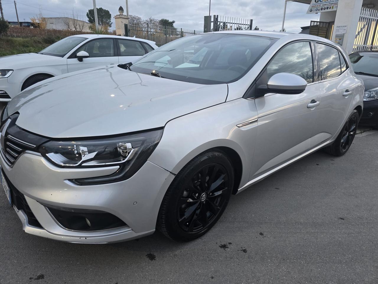 Renault Megane Mégane dCi 8V 110 CV EDC Energy Bose