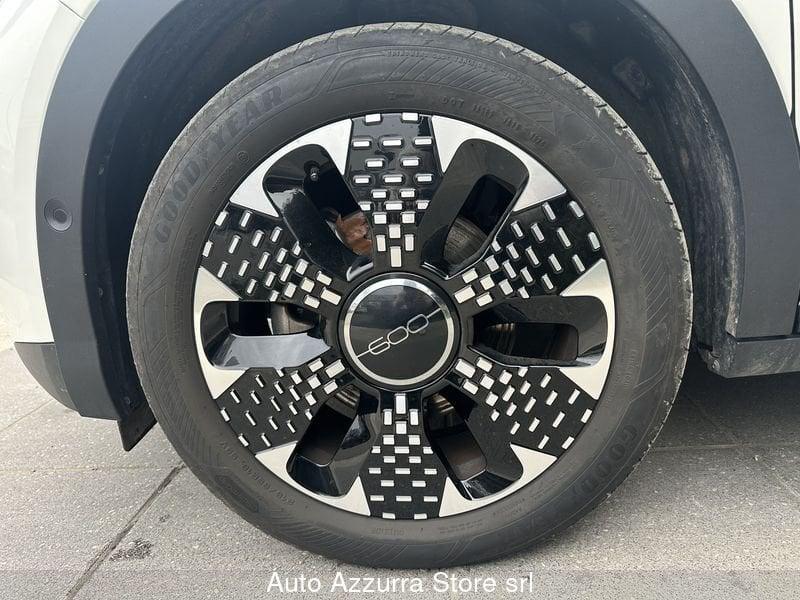 FIAT 600 Hybrid 100 CV DCT MHEV La Prima *COLORI VARI, PROMO AZZURRA*