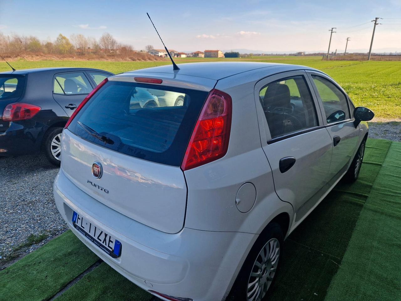 Fiat Punto 1.3 MJT II S&amp;S 95 CV 5 porte Street