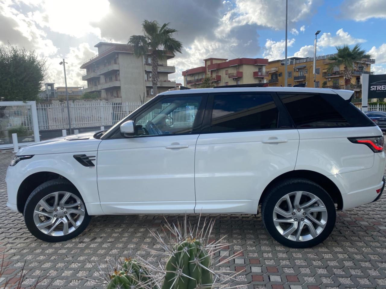 Land Rover Range Rover Sport Range Rover Sport 3.0 SDV6 HSE Dynamic