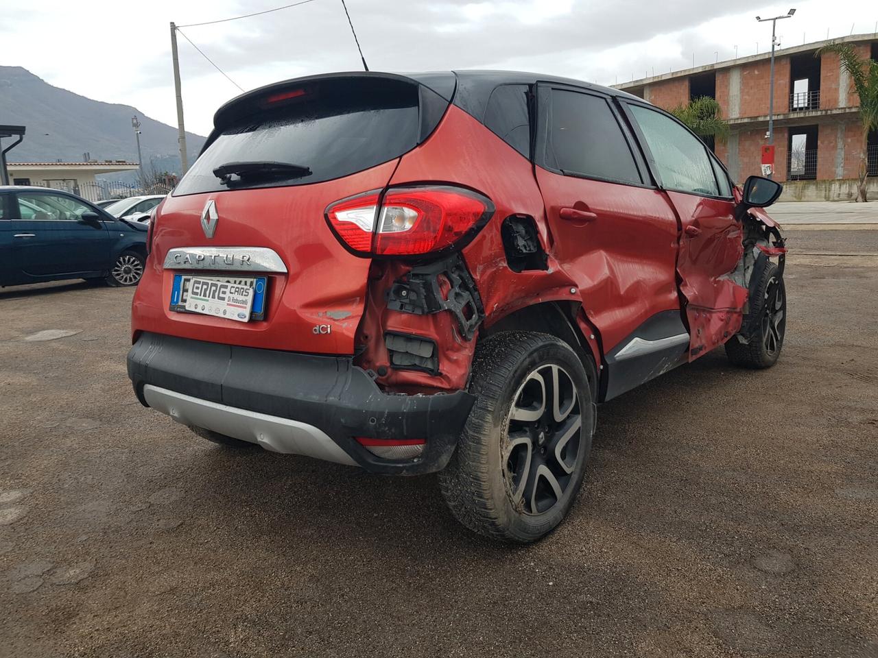 RENAULT CAPTUR 2015 1.5 DIESEL 90 CV *AIRBAG OK