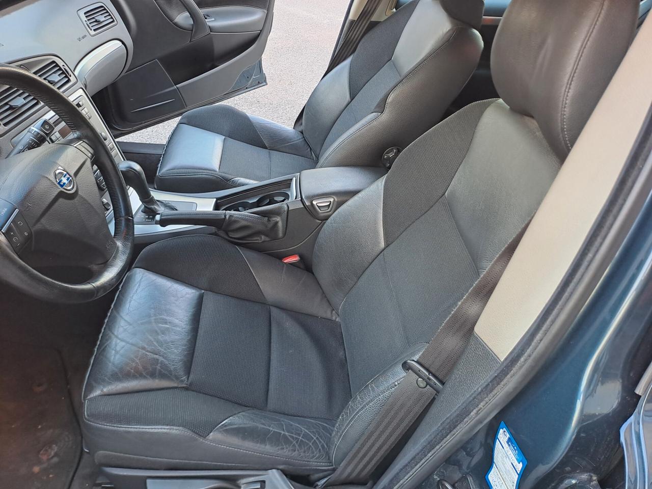 Volvo S60 2.4 D5 Style