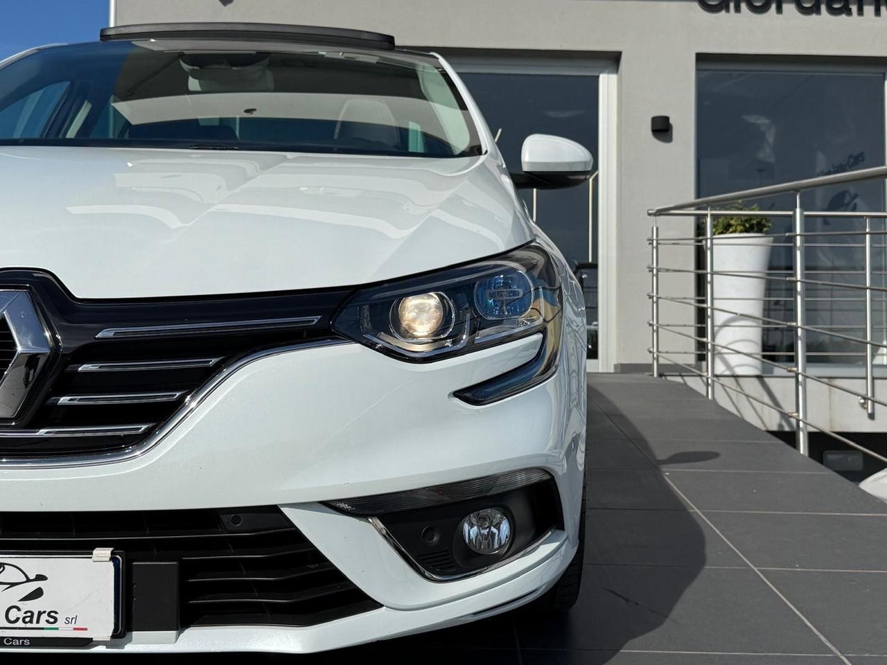 Renault Megane Mégane Grand Coupé dCi 8V 110CV EDC Energy Intens