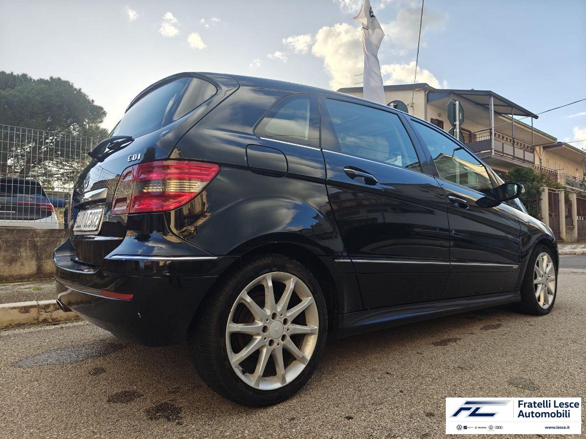 MERCEDES - Classe B - 200 CDI Sport
