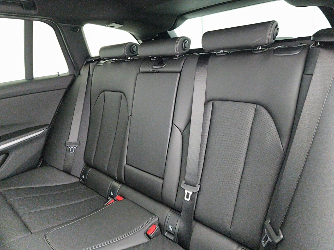 BMW Serie 3 318d Touring 48V MSport