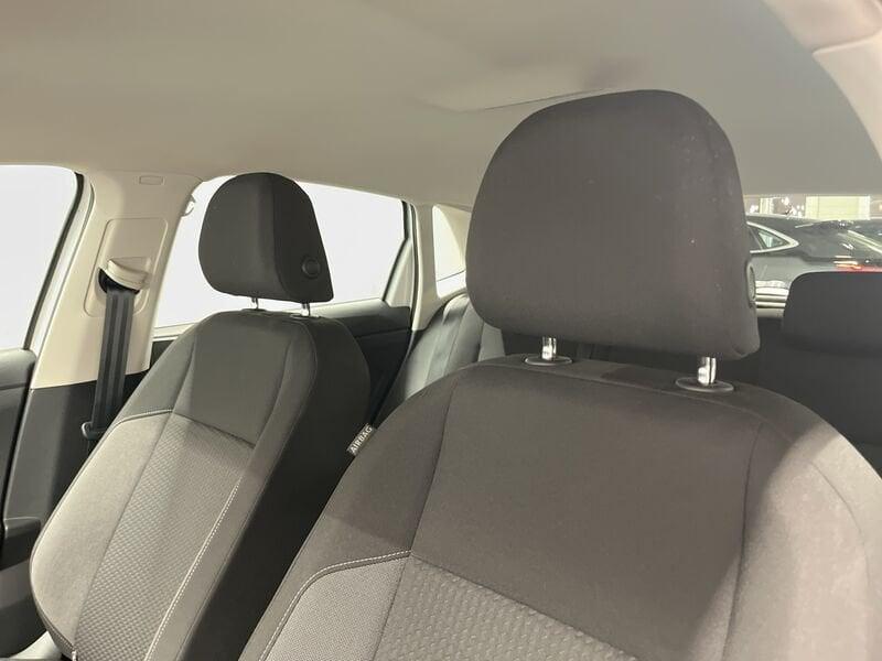 Volkswagen Polo Nuova Life 1.0 TGI 66 kW (90 CV) Manuale
