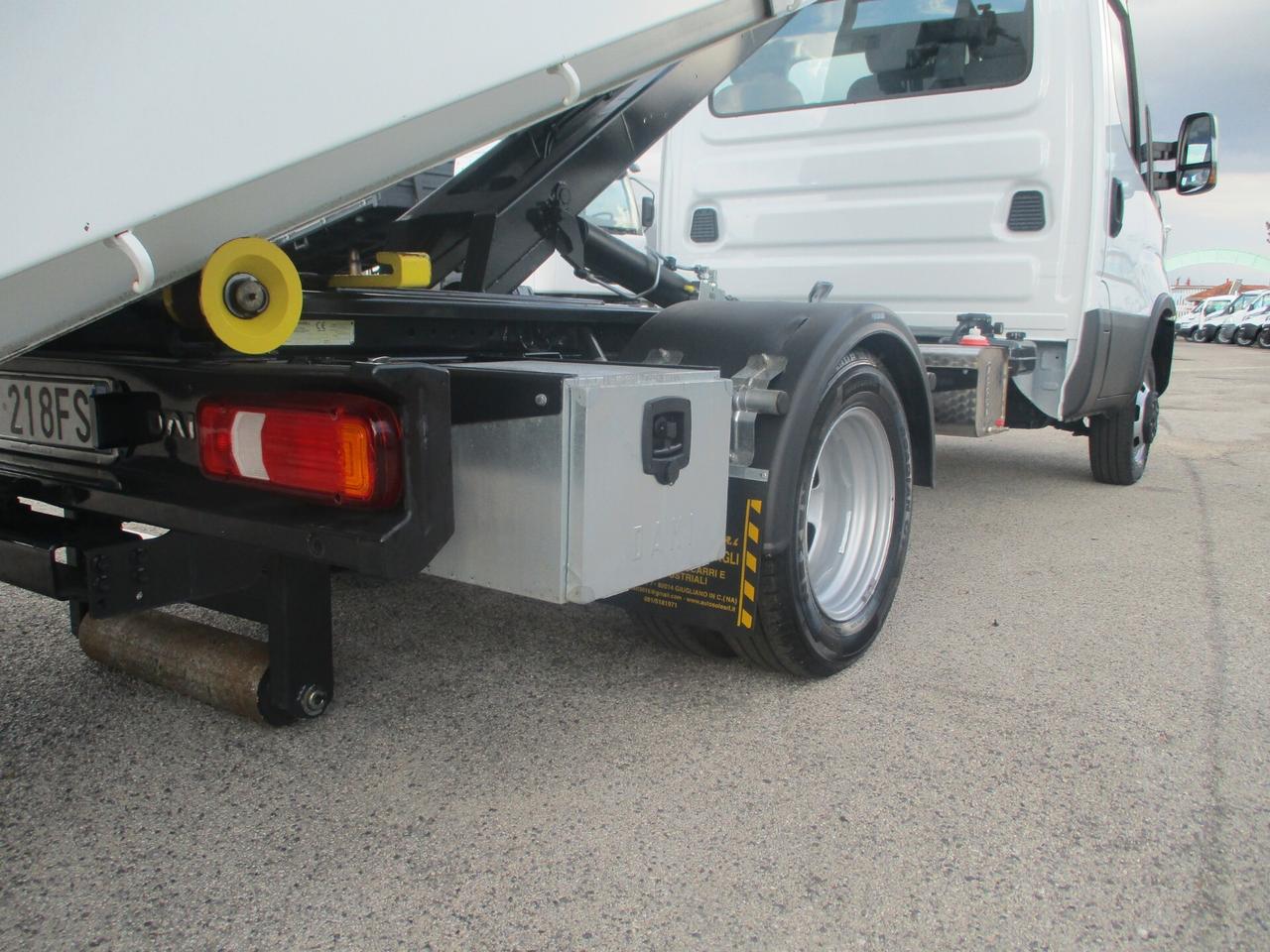 Iveco Daily 35C16 3000 160CV *SCARRABILE 16000KM GANCIO TRAINO