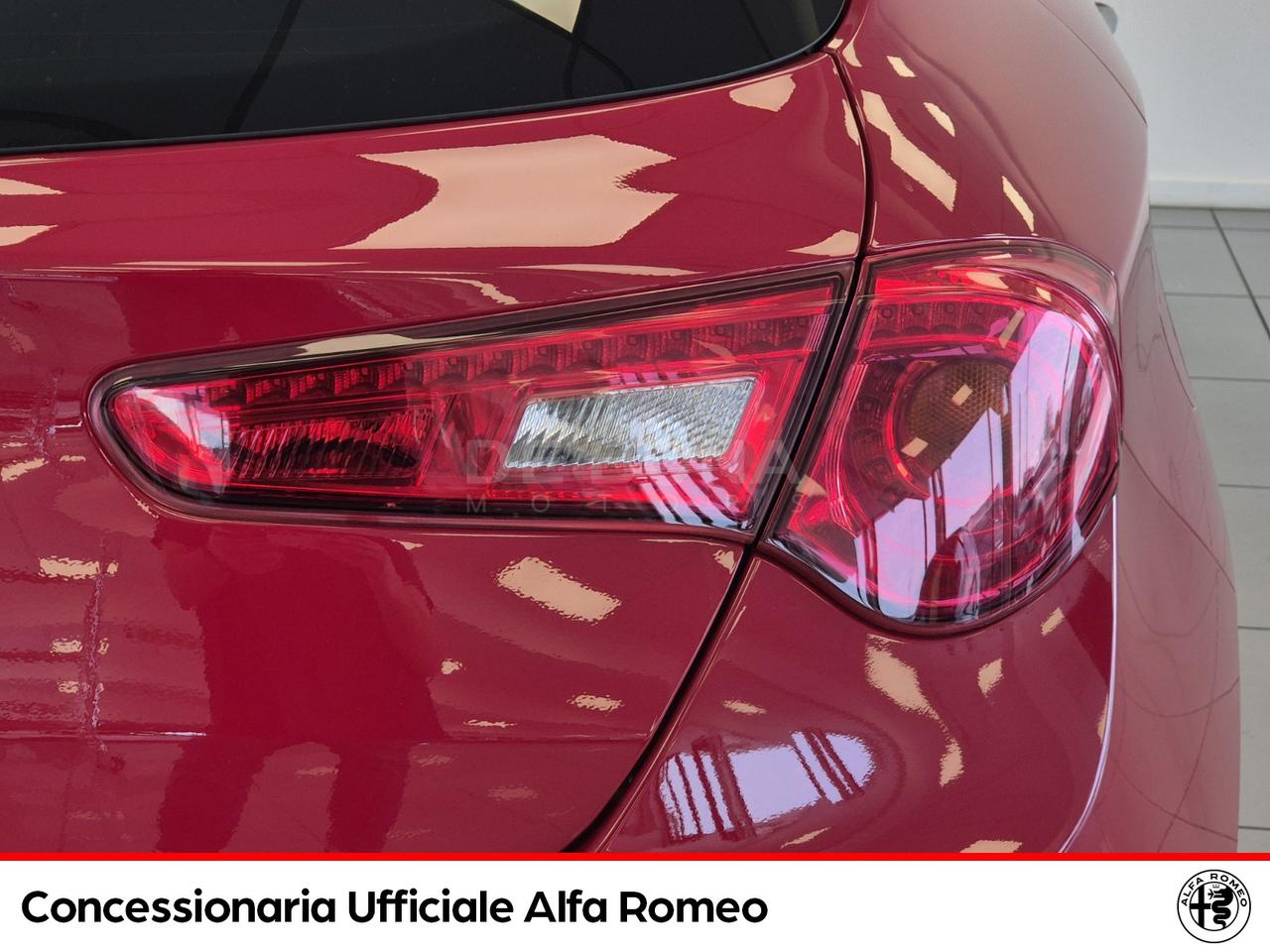 Alfa Romeo Giulietta 1.4 t. distinctive 120cv e6