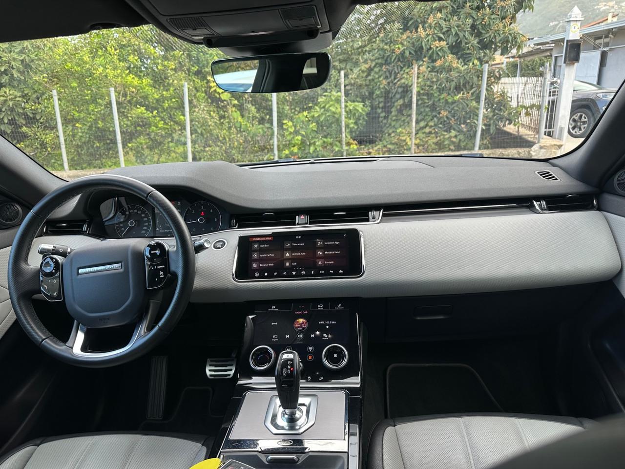 Land Rover Range Evoque 2.0D I4-L.Flw 150CV AWD Aut R-Dynamic HSE