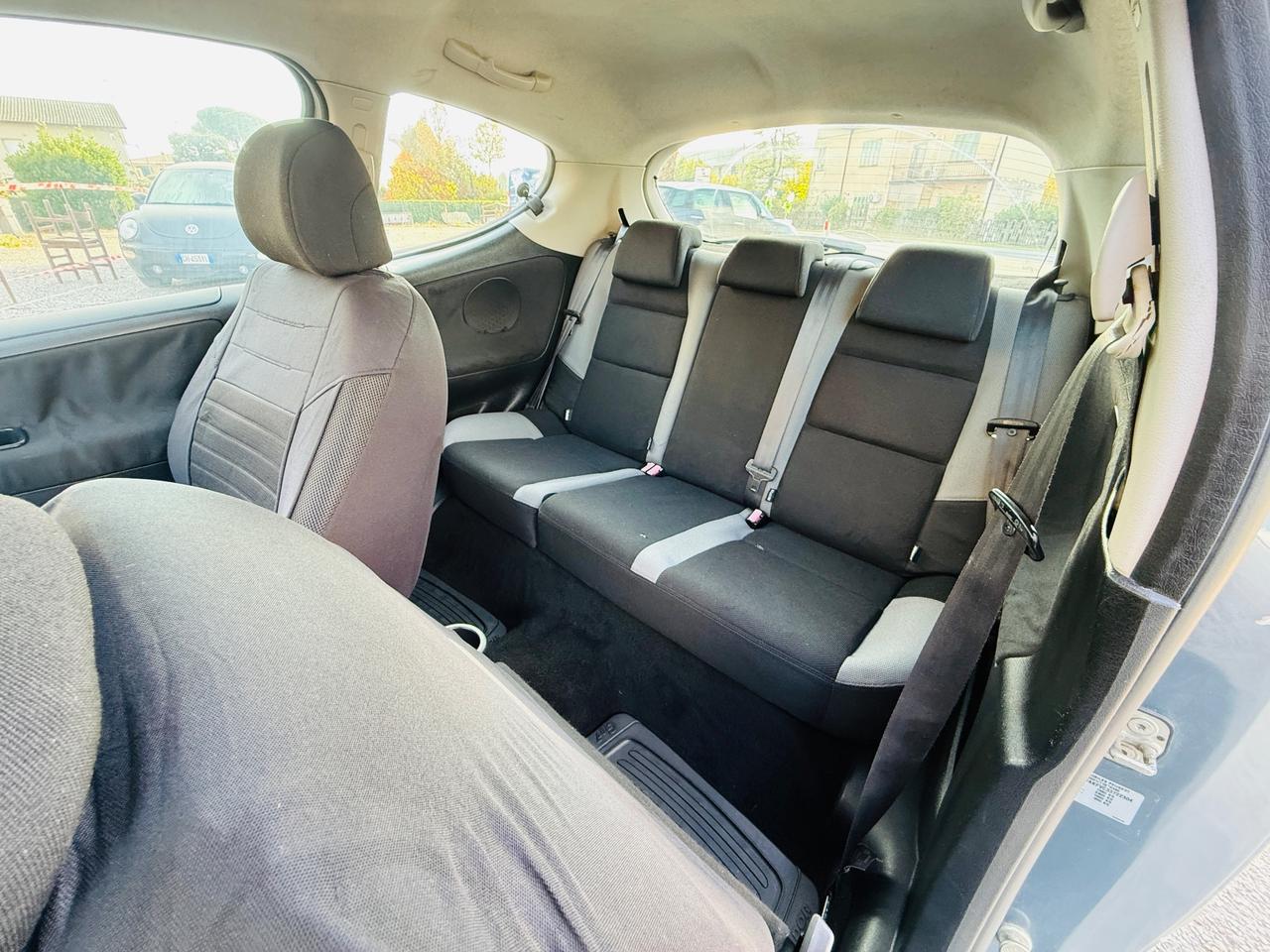 Peugeot 207 1.4 8V 110.000 km! Ok NEOPATENTATI