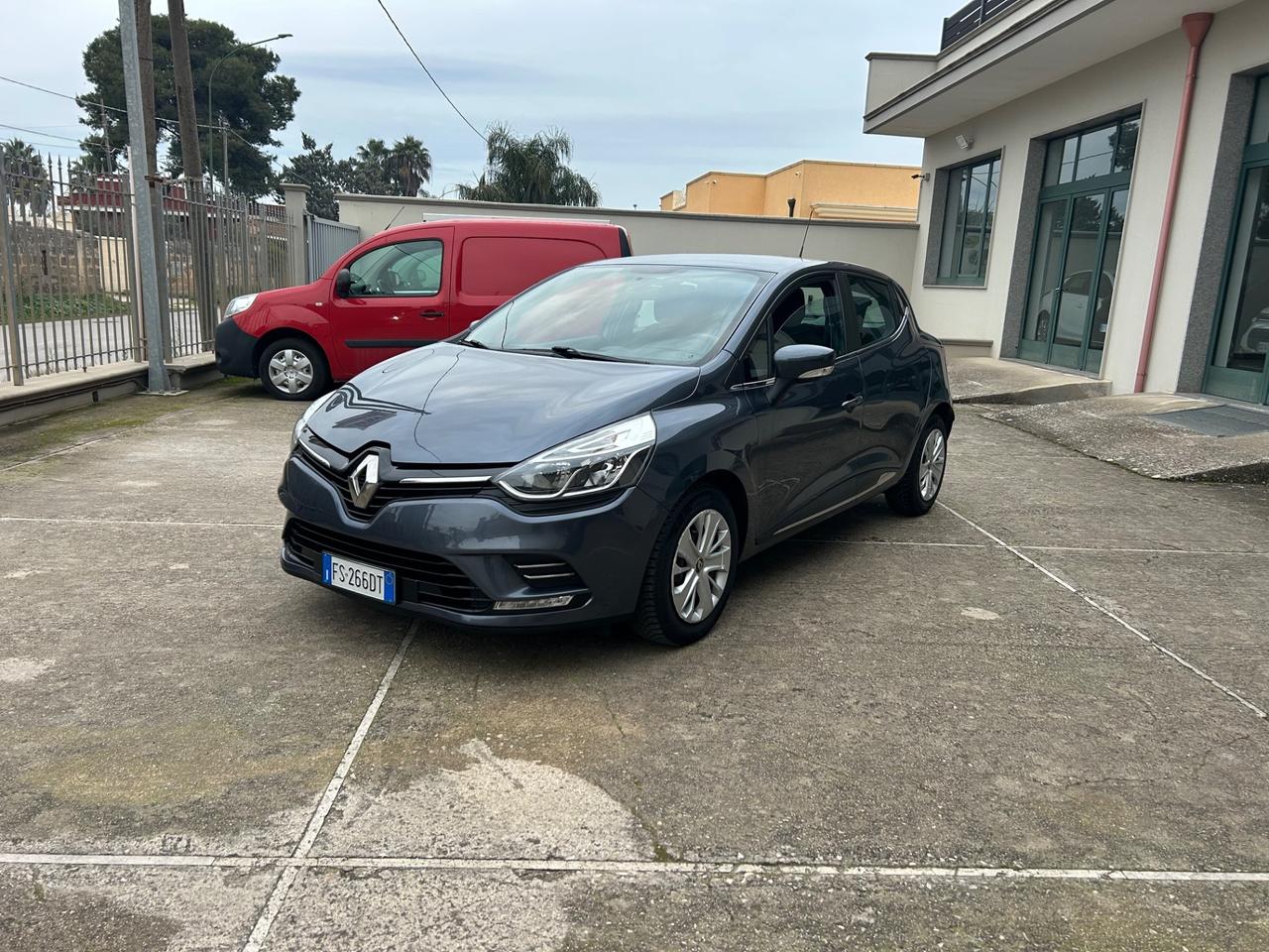 Renault Clio dCi 8V 75 CV l “ VENDUTA “