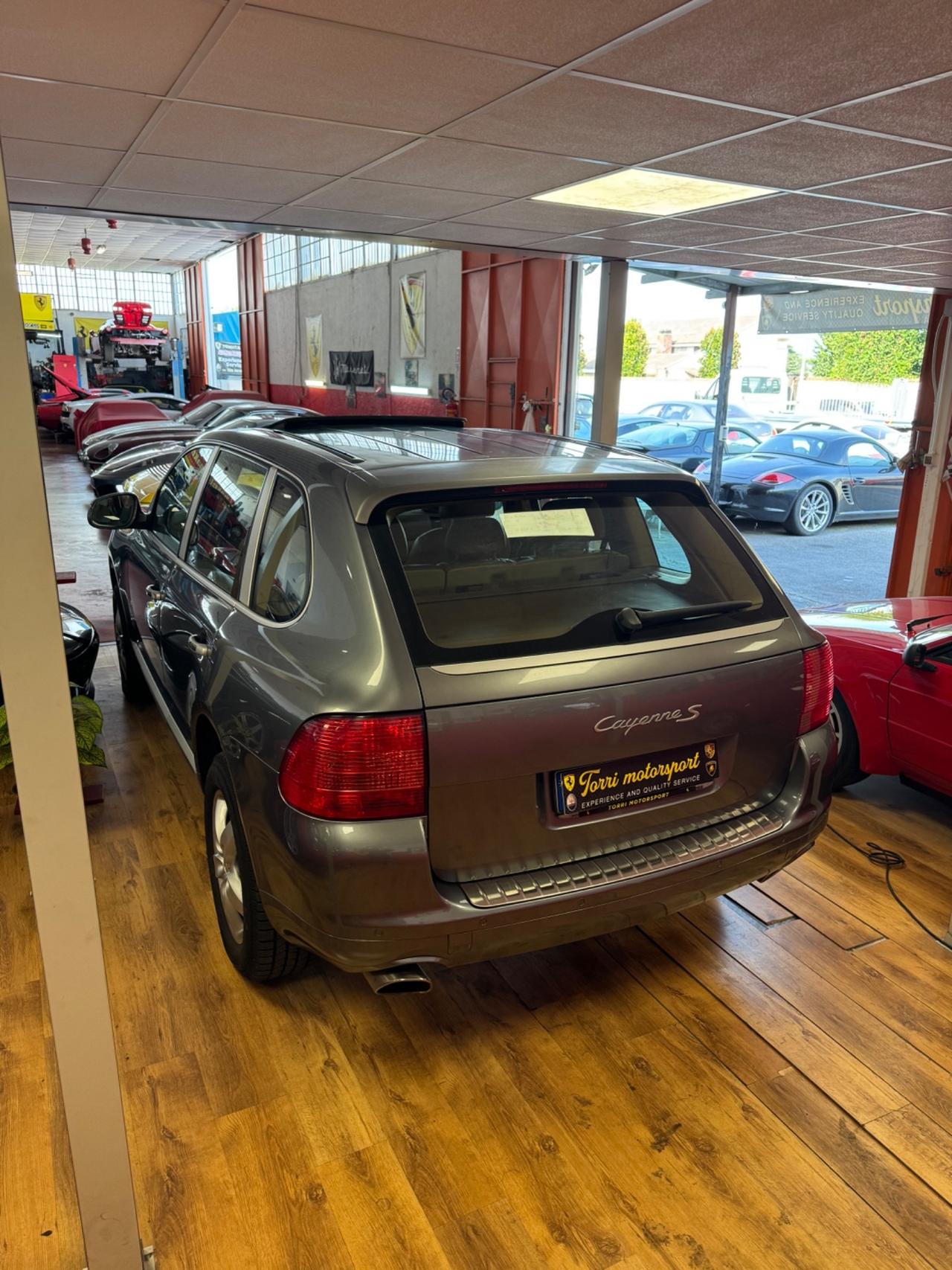 Porsche Cayenne 4.5 S PERMUTE
