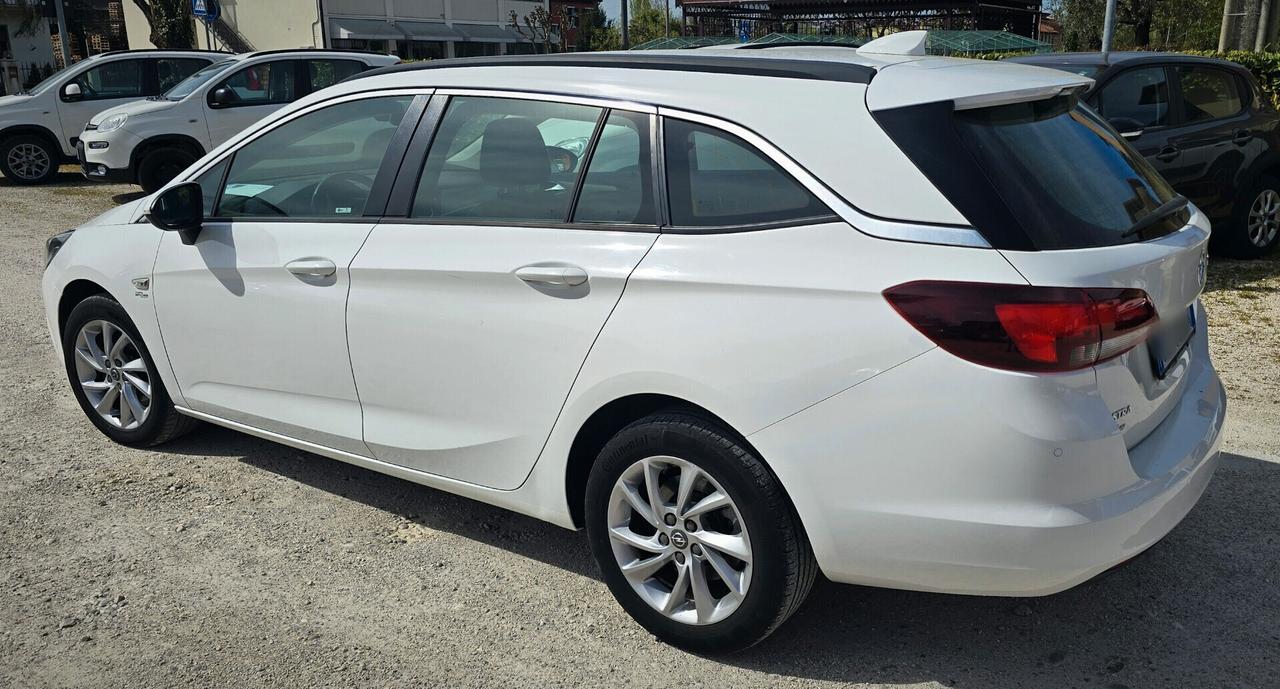 Opel Astra 1.6 CDTi Sports Tourer - 2018