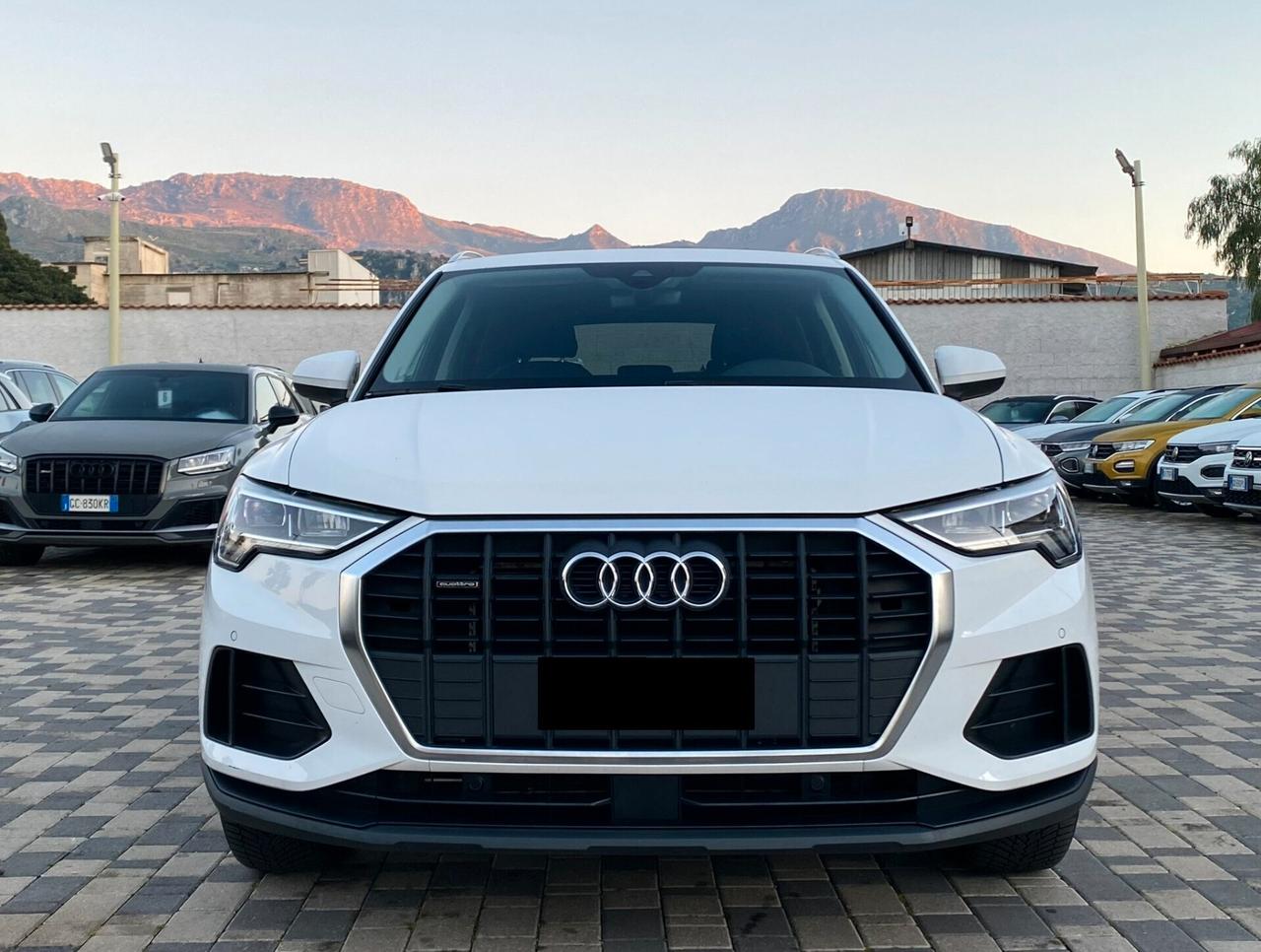 Audi Q3 Business 2.0 TDI 190CV s-tronic quattro 40