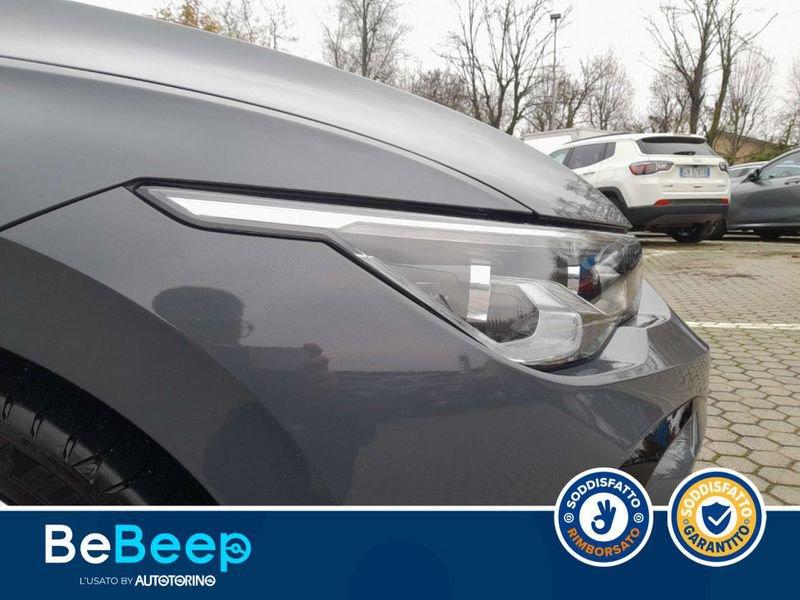 Volkswagen Golf 1.5 ETSI EVO R-LINE 150CV DSG