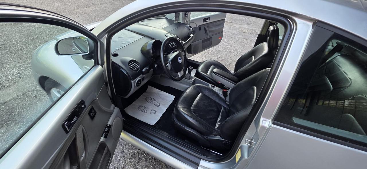 Volkswagen New Beetle 2.0