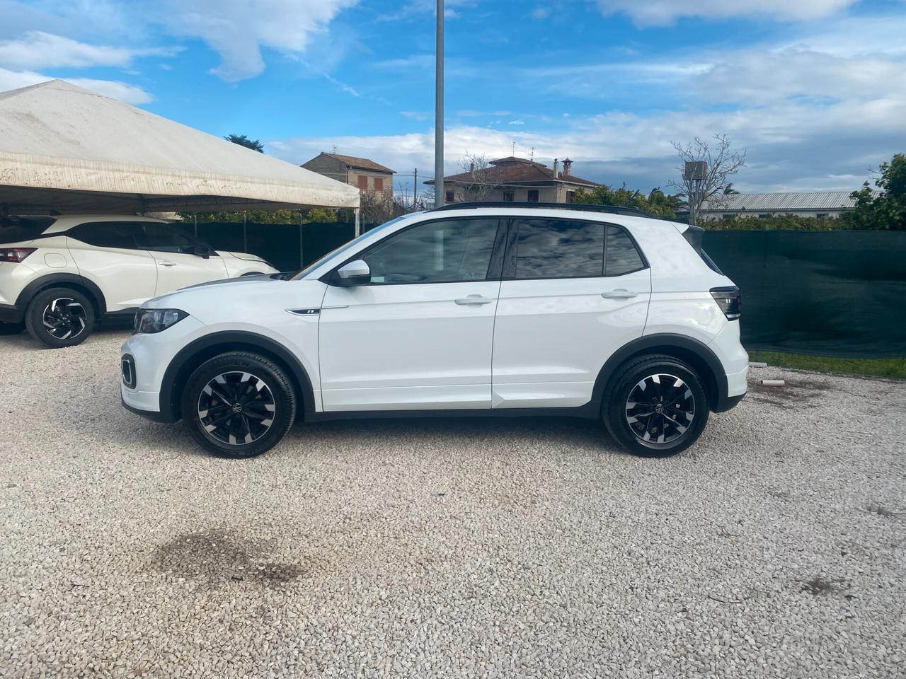 Volkswagen T-Cross 1.0 TSI Sport R-line