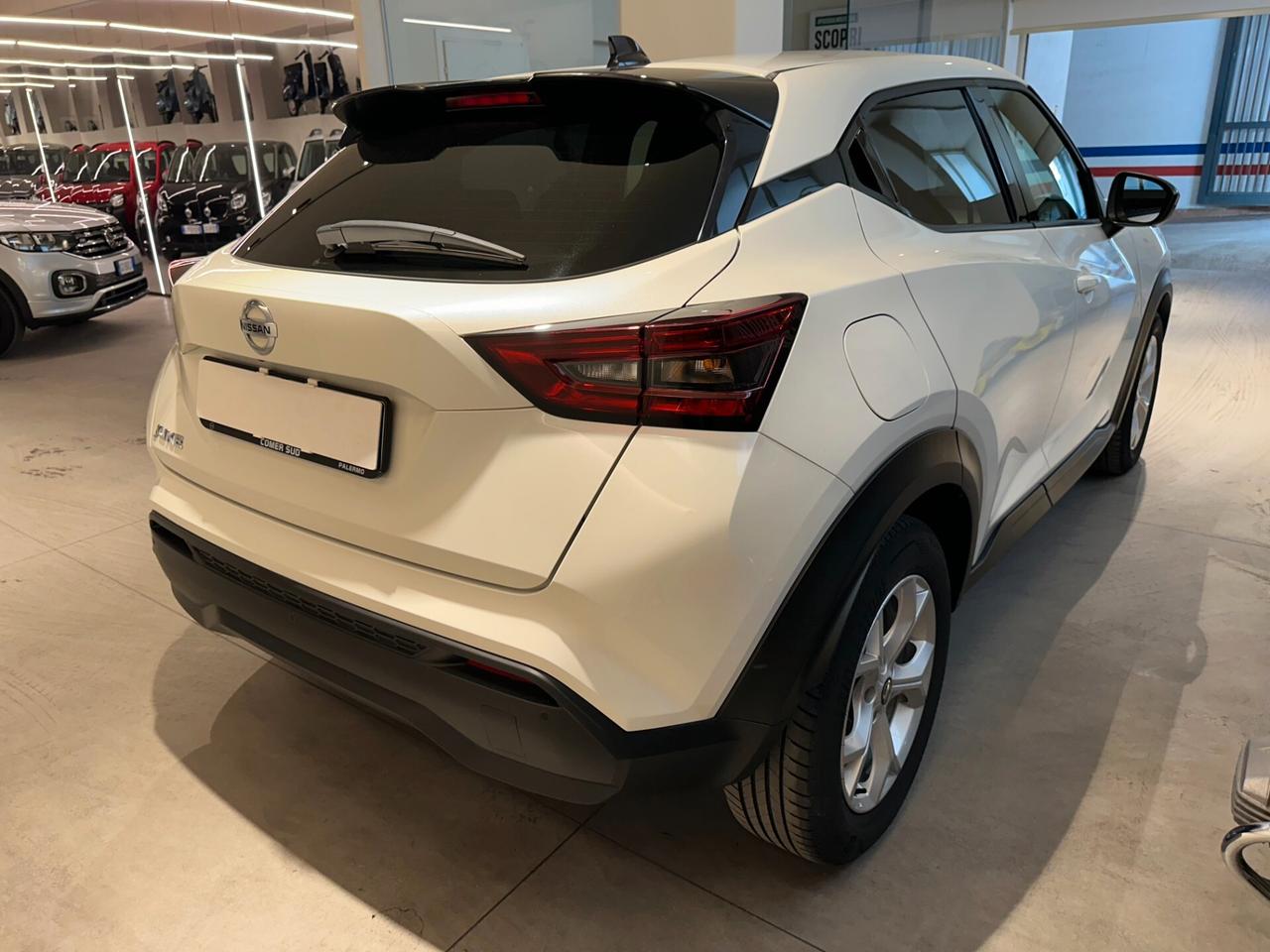 Nissan Juke 1.0 DIG-T 114 CV N-Connecta