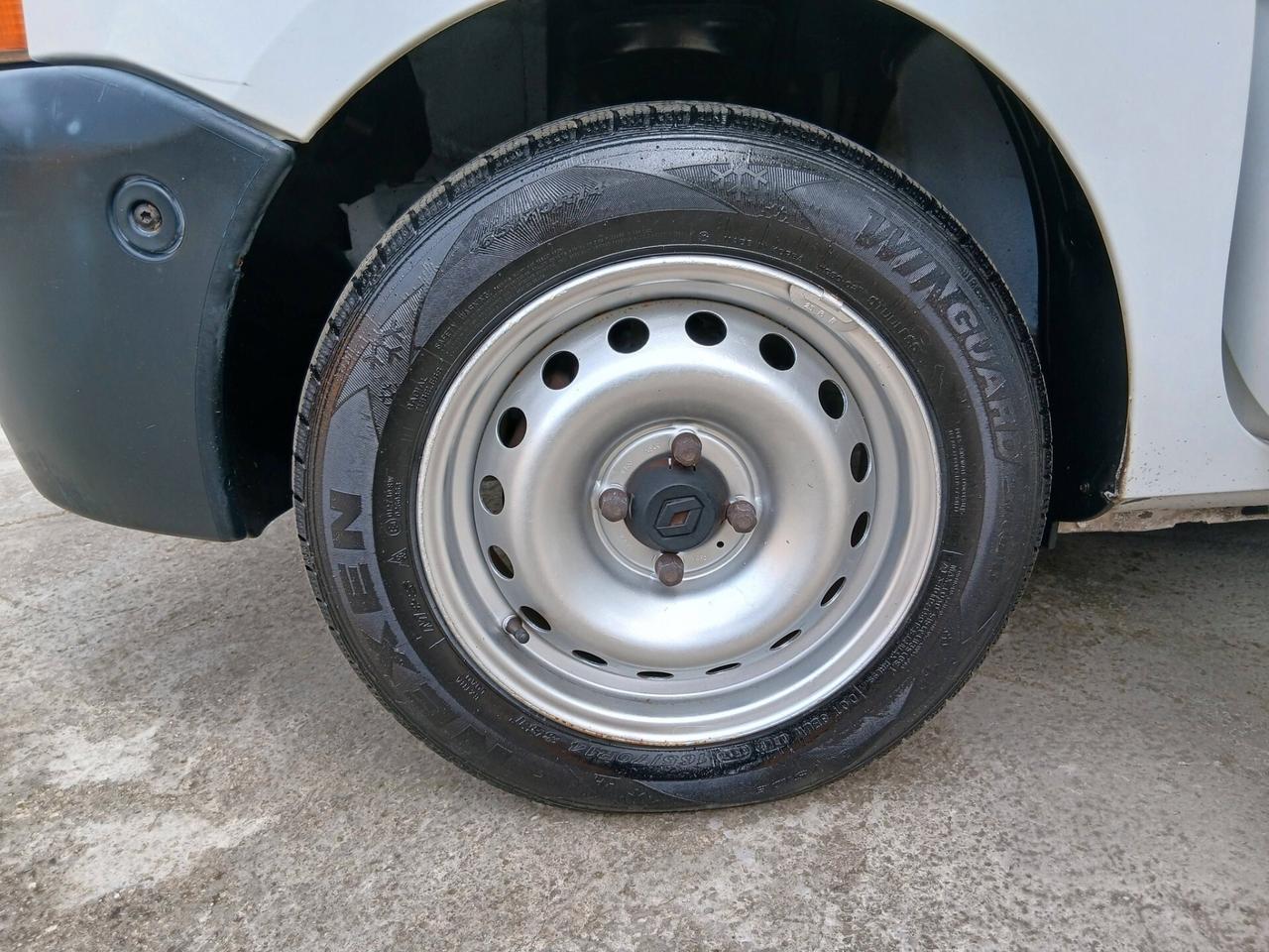 Renault Kangoo 1.2b furgone solo km 77000