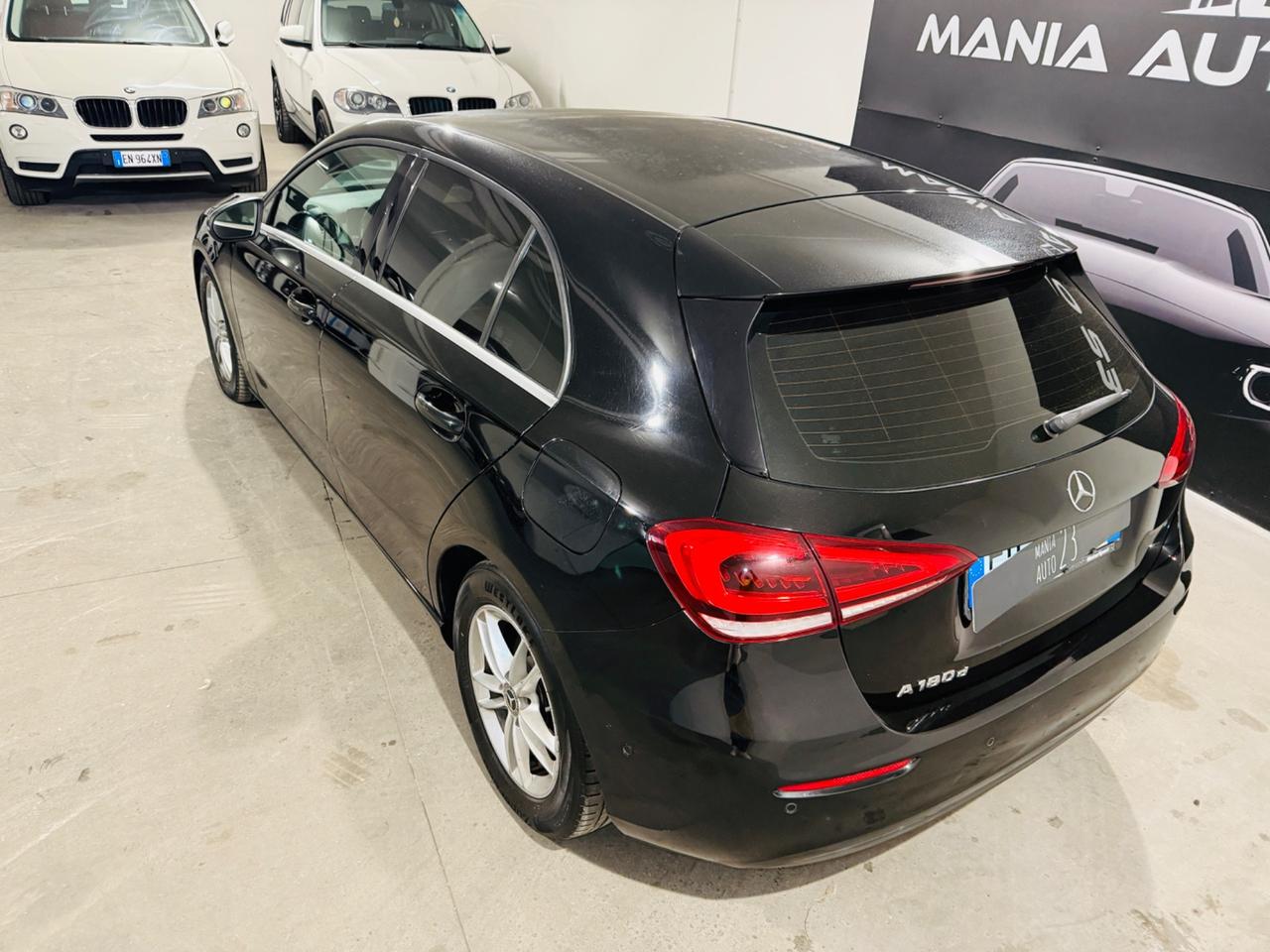 Mercedes-benz A 180 AUTOMATIC Special Edition*