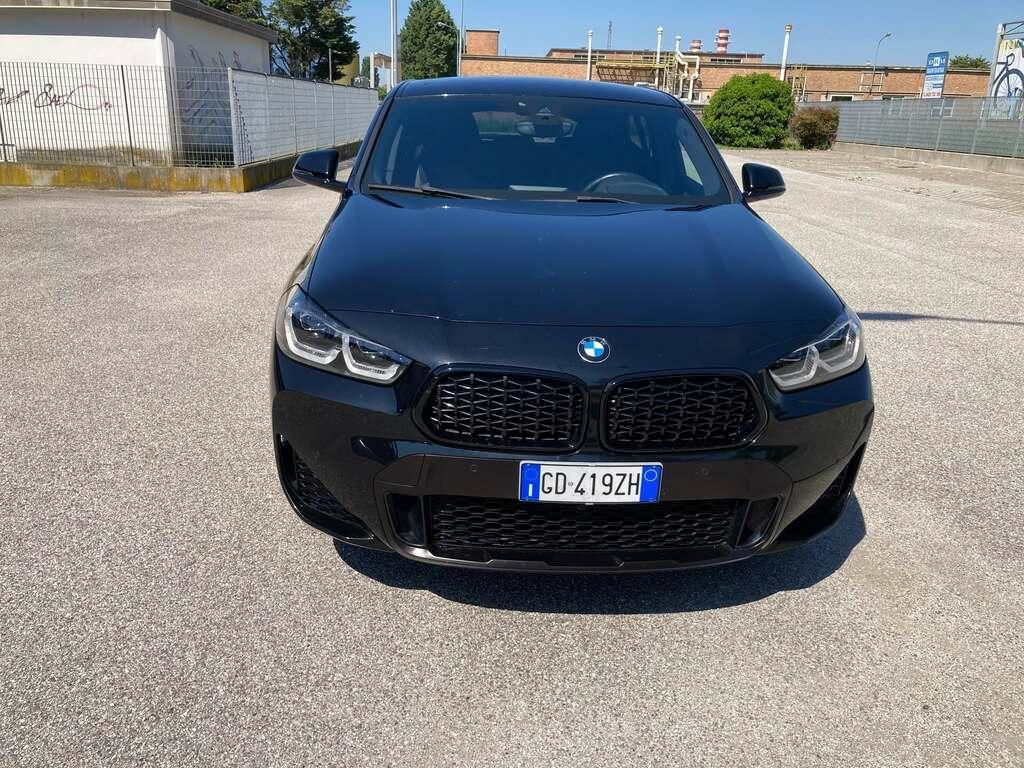 BMW X2 18 d SCR M Mesh Edition sDrive Steptronic