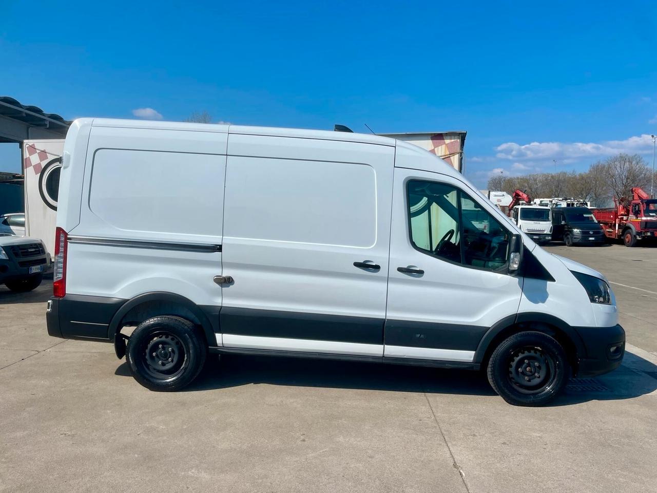 FORD TRANSIT 350 L2H2 TREND 2.0 - 2022