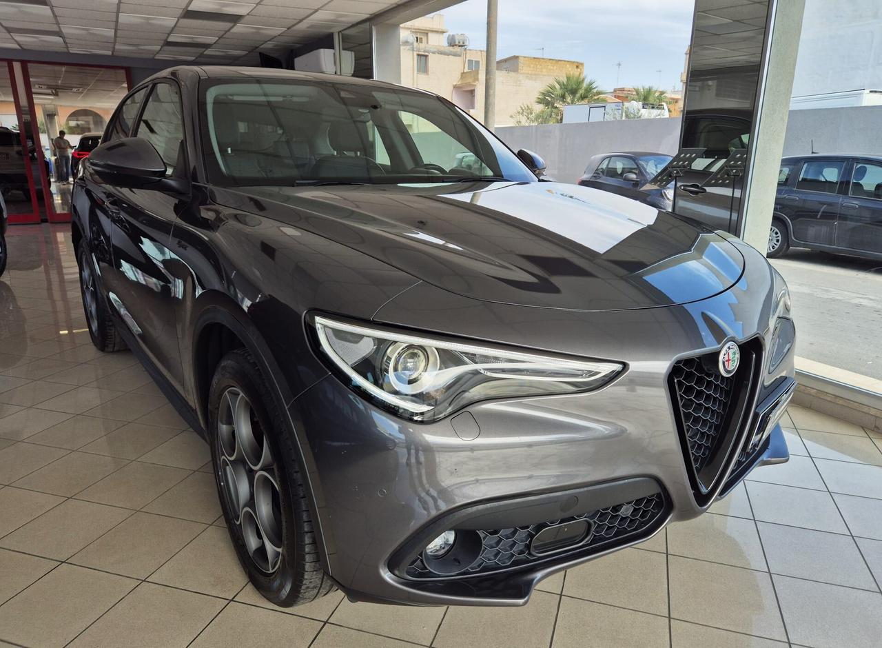 Alfa Romeo Stelvio 2.2 Turbodiesel 190 CV AT8 Q4 Sprint