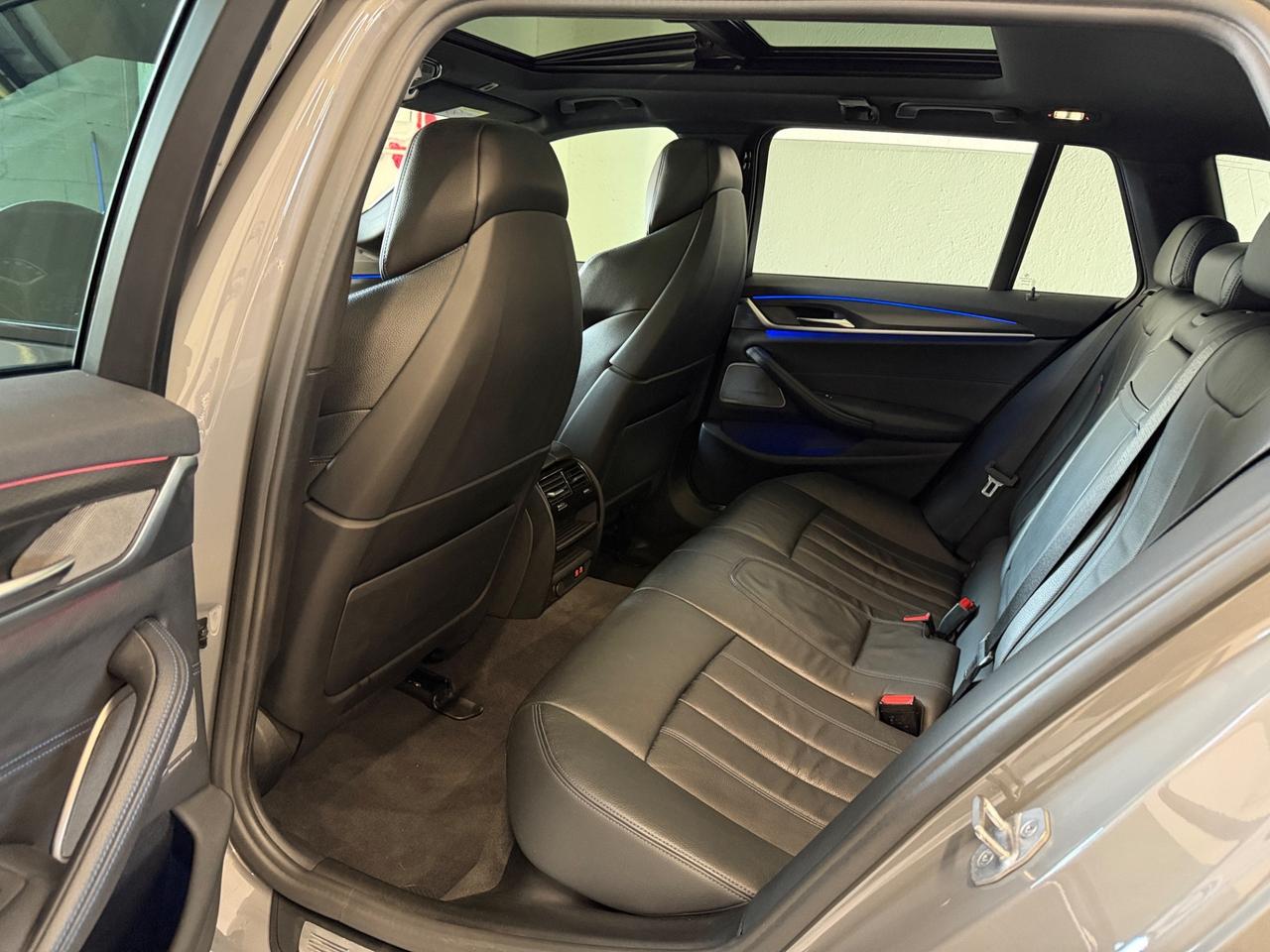 Bmw 540 540d Touring LCI mhev 48V xdrive Msport M40d NAVI+ LASER+ TETTO+ FULL+ TOP DI GAMMA