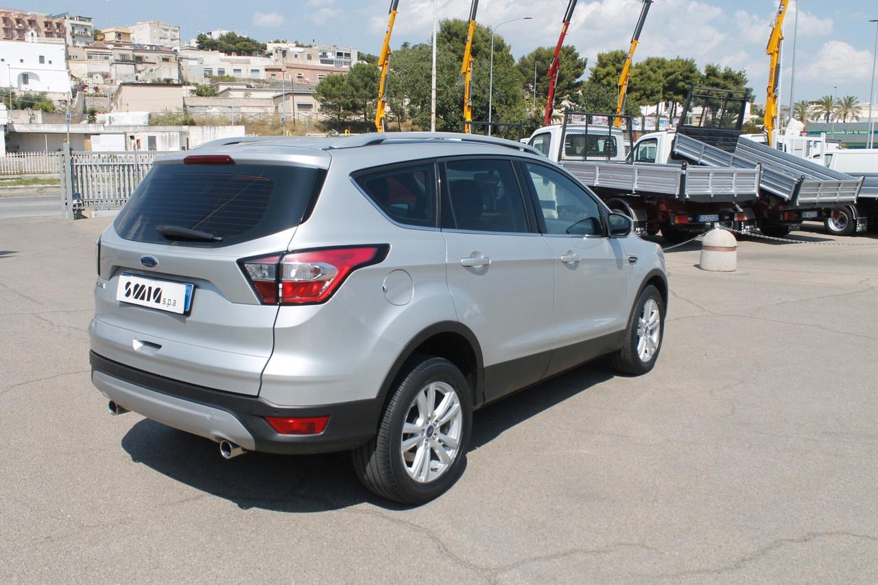 Ford Kuga 1.5 TDCI 120 CV S&S 2WD Powershift Titanium
