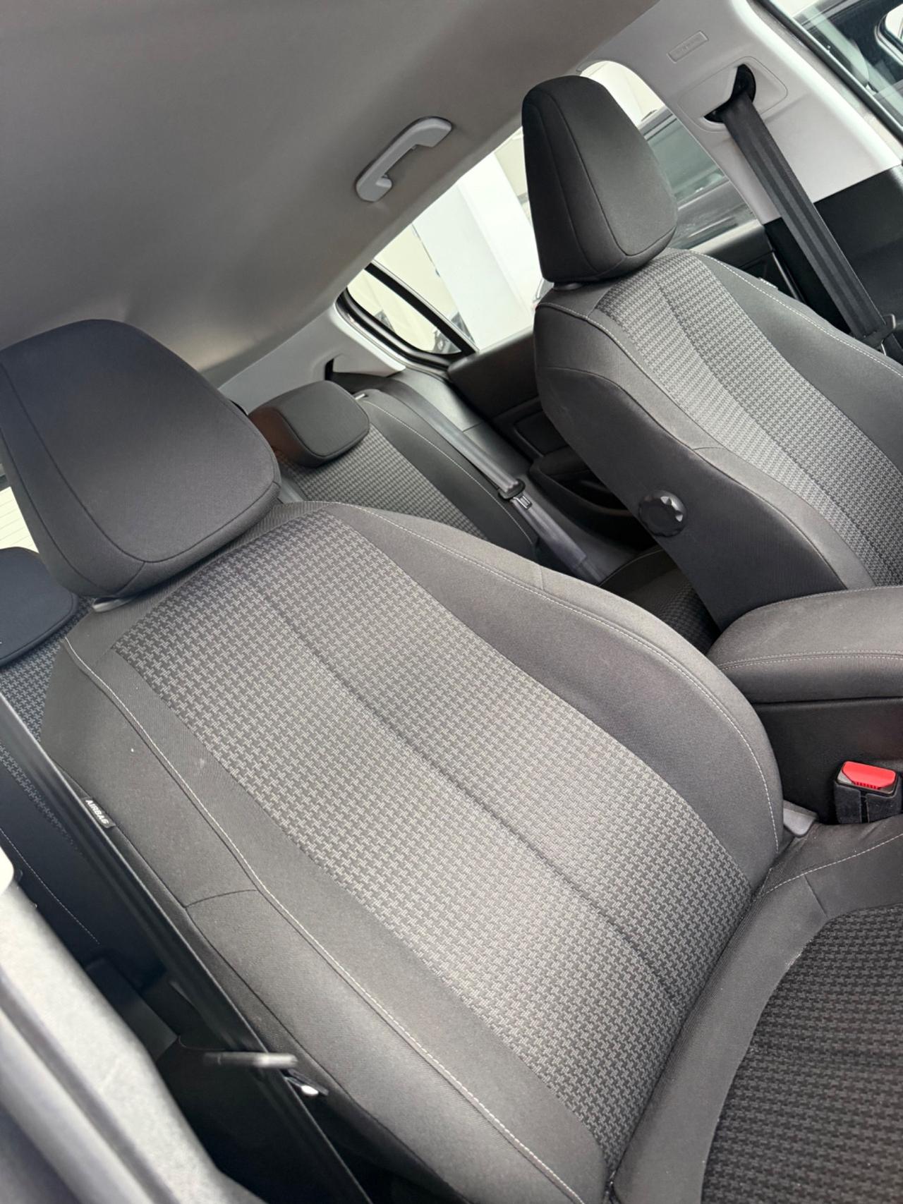 Peugeot 308 BlueHDi 130 S&S Allure FINANZIABILE