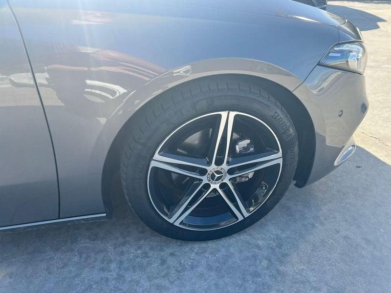 Mercedes-Benz Classe A A 180 d Automatic Sport Night Edition