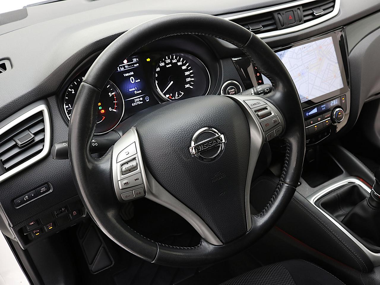 Nissan Qashqai 1.5 dCi N-Connecta-TETTO PANORAMICO