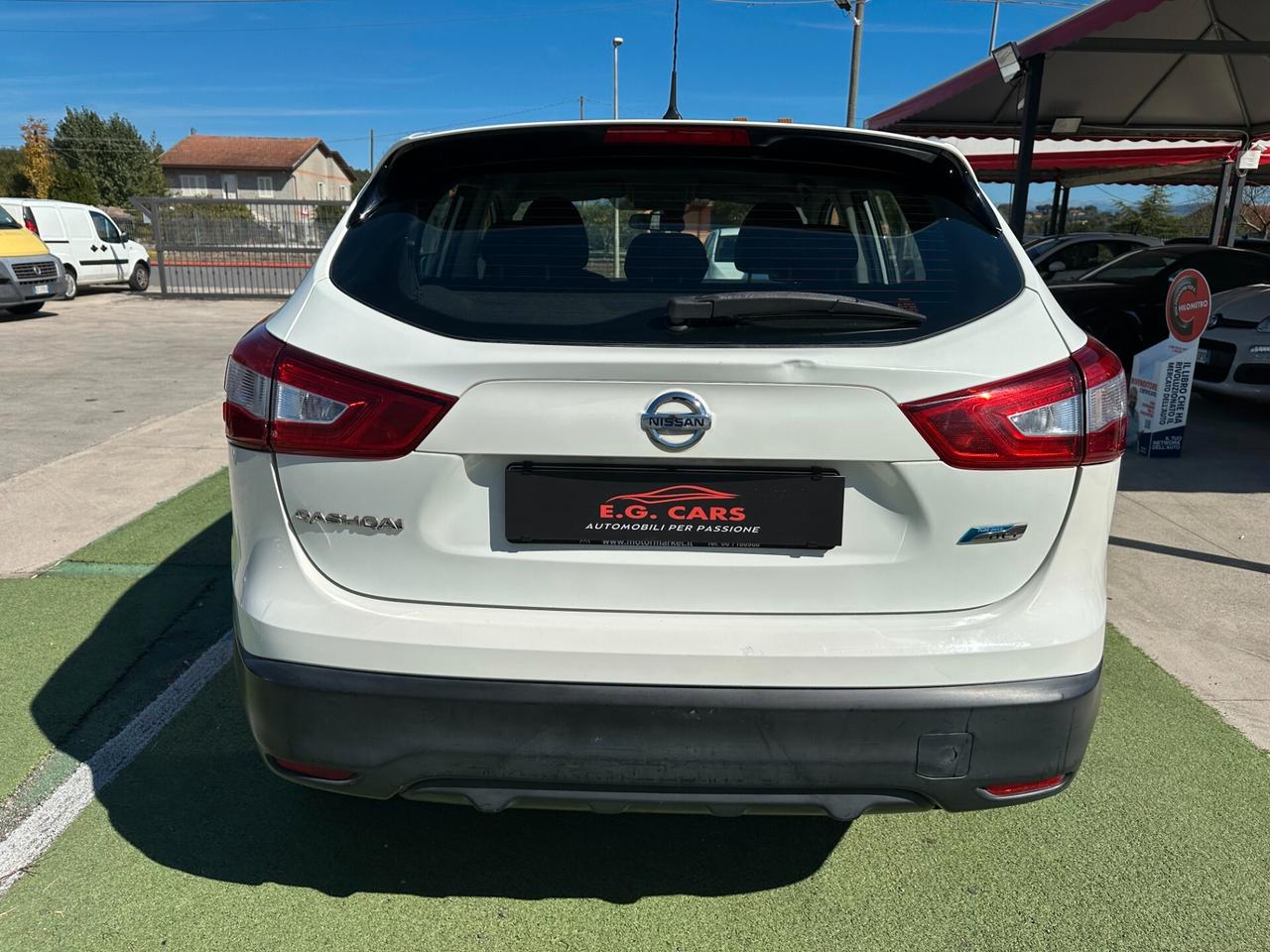 Nissan Qashqai 1.5DCI*LED*MP3*BLUETOOTH*CRUISE*250€ AL MESE*