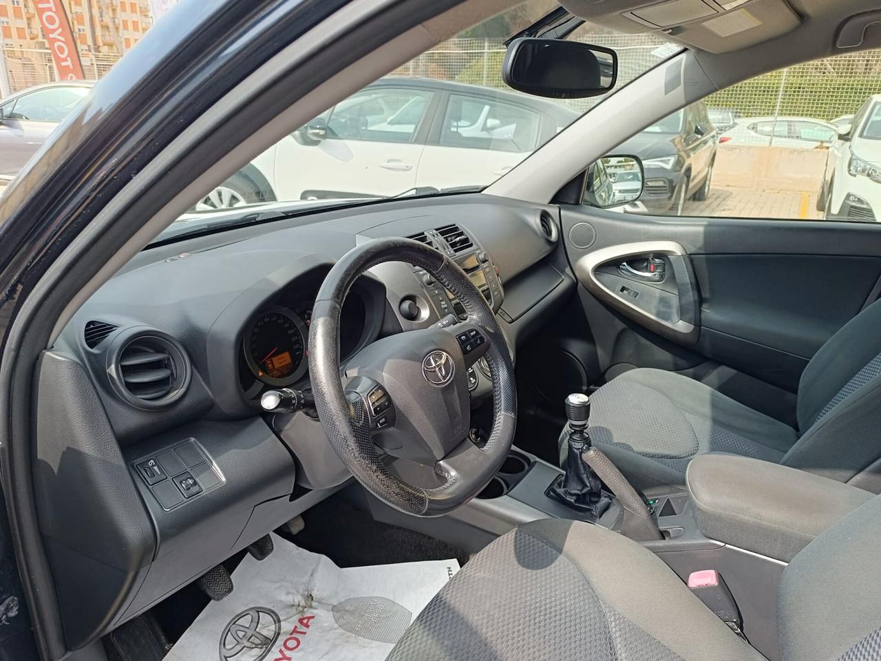 Toyota RAV 4 2.2 D-4D 150 CV DPF