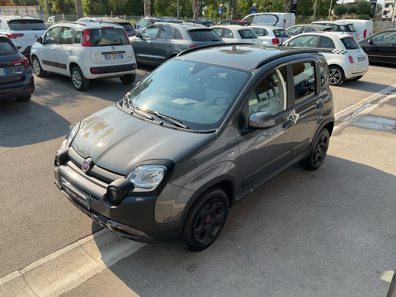Fiat Panda Cross 1.0 FireFly S&S Hybrid