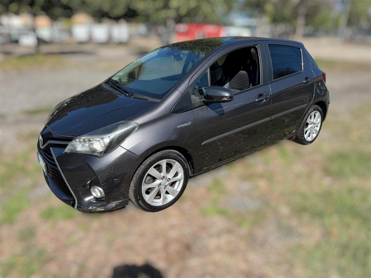 Toyota Yaris 1.5 Hybrid - Automatica -2015