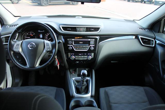 NISSAN Qashqai 1.6 dCi 4WD Acenta PDC