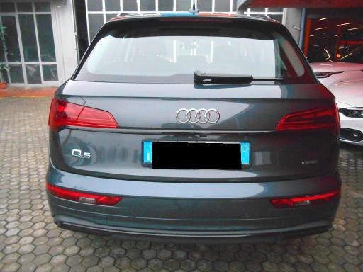 Audi Q5 40 2.0 tdi IBRIDA 12V 4x4+TETTO APR. con iva 22%