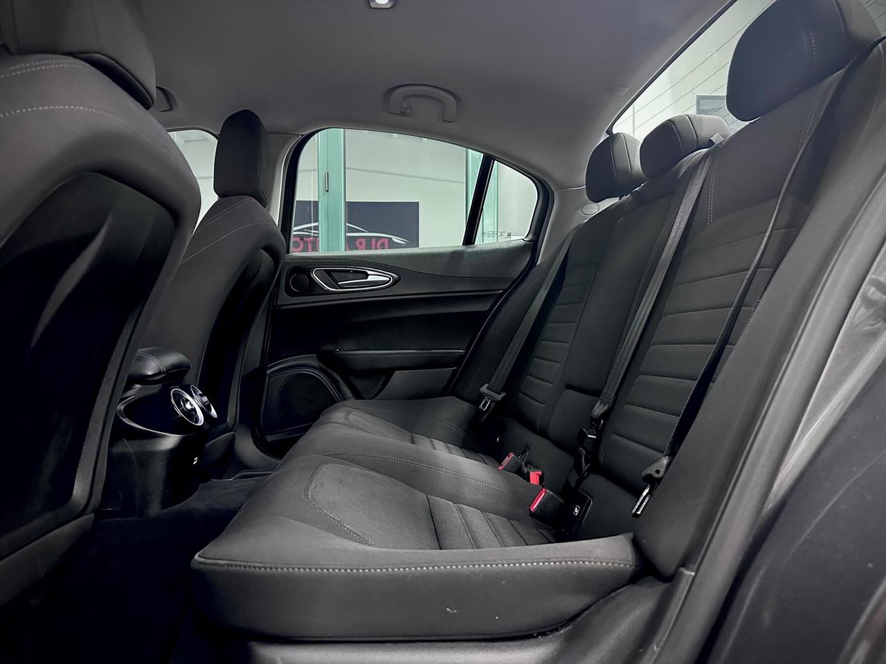 Alfa Romeo Giulia 2.2 Turbodiesel 160 CV Business