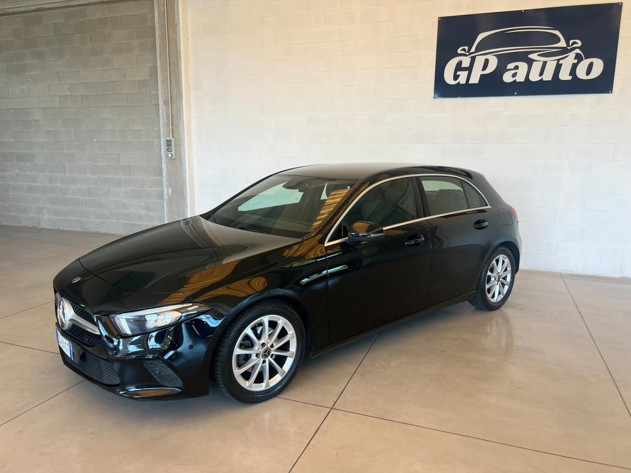 Mercedes-benz A 180 d Automatic Sport ok neopatentati