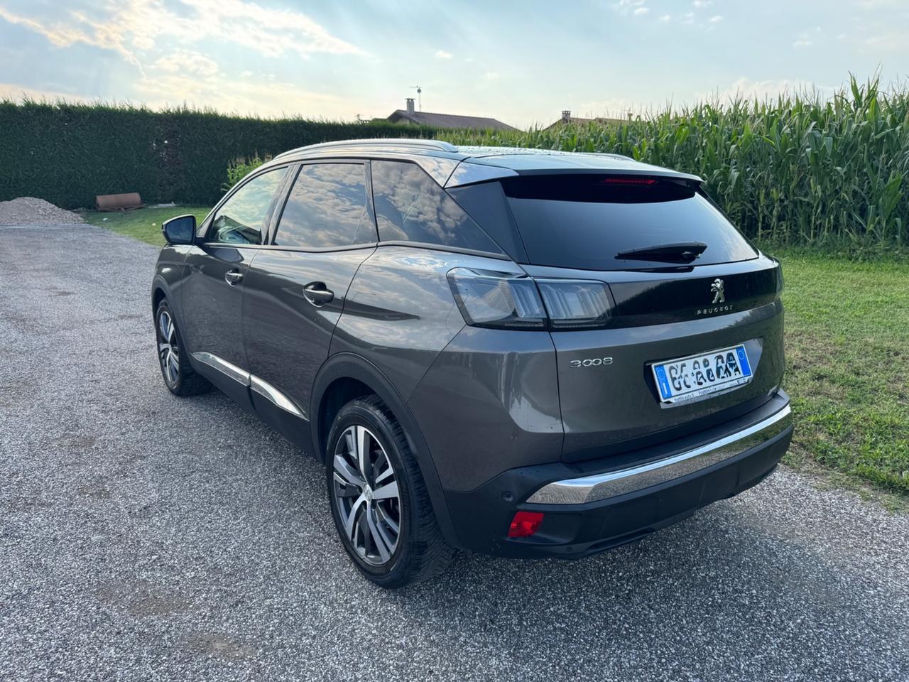 PEUGEOT 3008 1.5 Blu HDI DIESEL FULL OPTIONAL