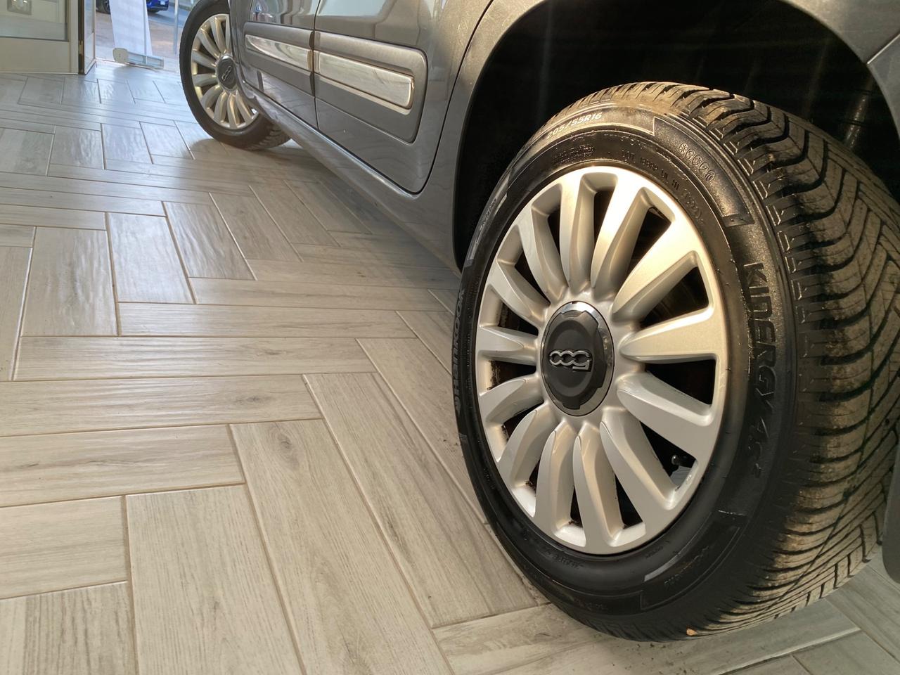 Fiat 500L 1.6 Multijet 105 CV Lounge BI-COLORE2013