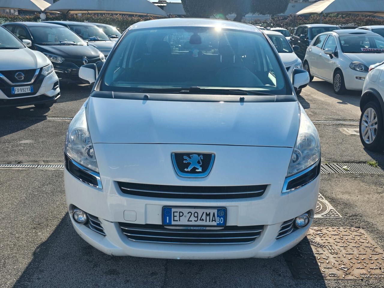 Peugeot 5008 1.6 HDi 112CV Business