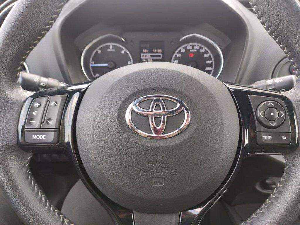 TOYOTA Yaris 1.4 D-4D 5 porte Lounge del 2017