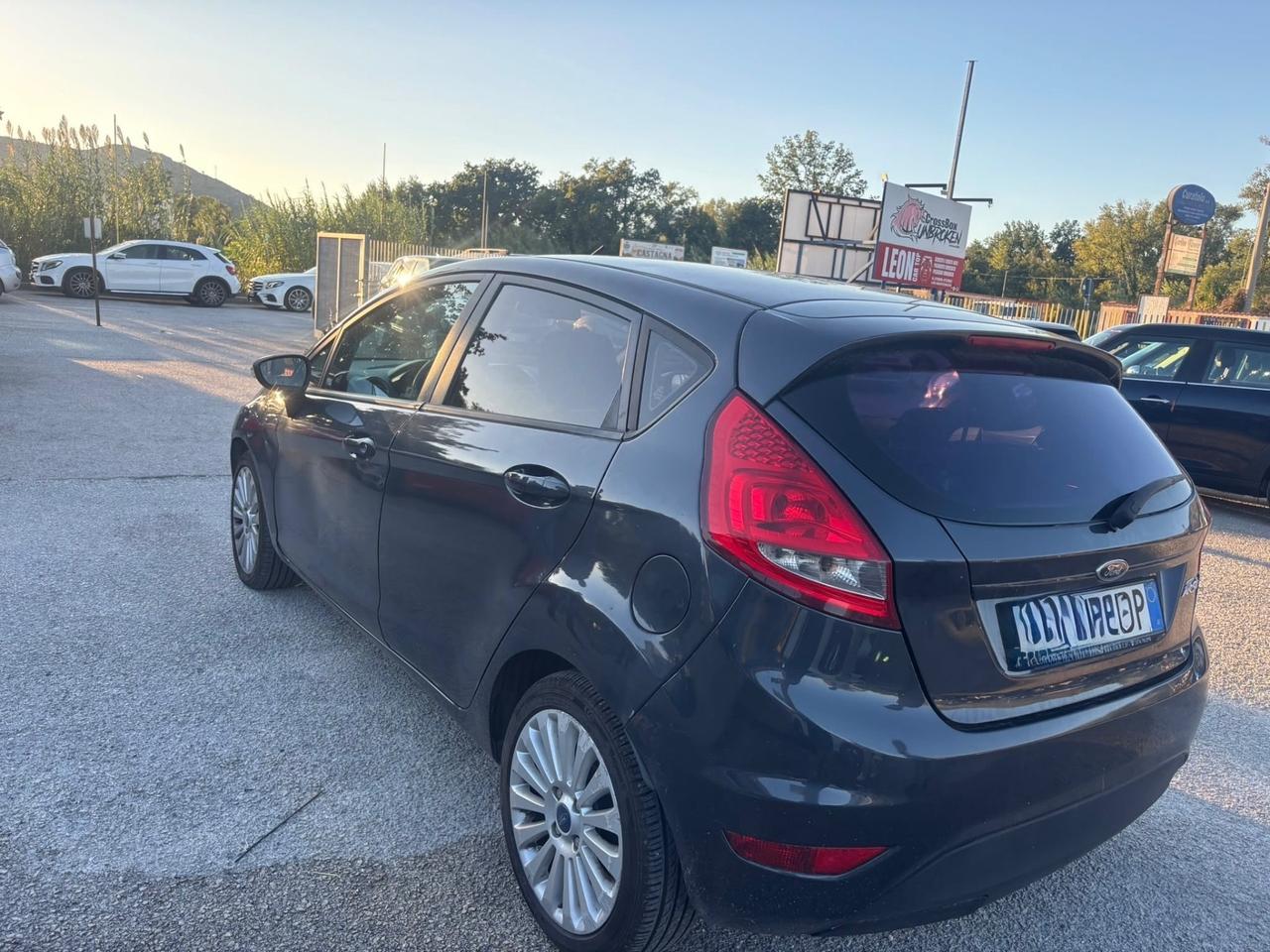 Ford Fiesta 1.4 TDCi 5p.gommata e tagliandata