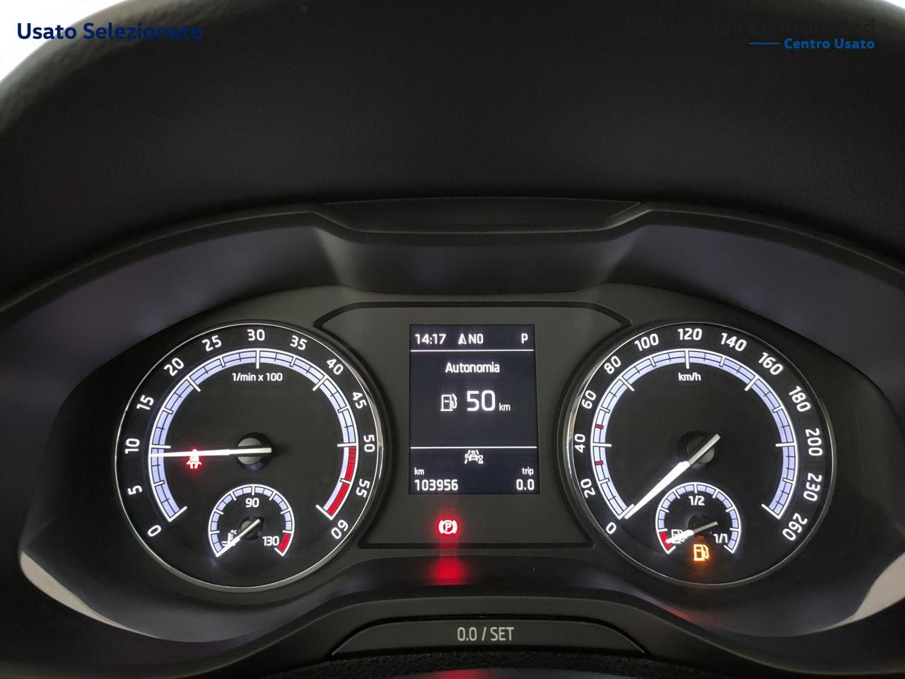 Skoda Karoq 1.6 tdi ambition dsg