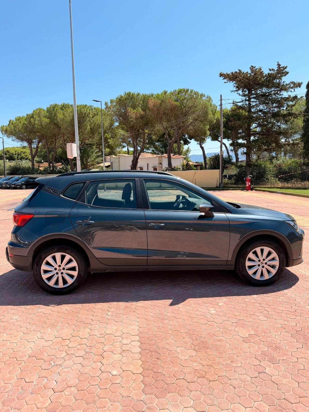 SEAT Arona 1.0 EcoTSI Style Manuale - 2025 - 57.000 km - Nera