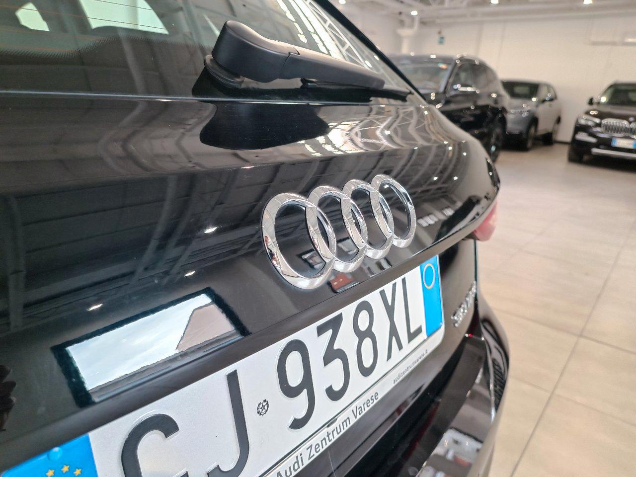 Audi A3 Sportback 30 1.0 tfsi mhev s-tronic